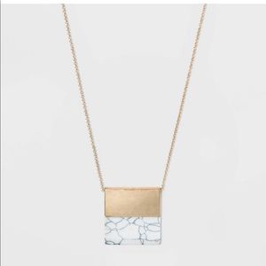 Gold marble pendant chain long length necklace